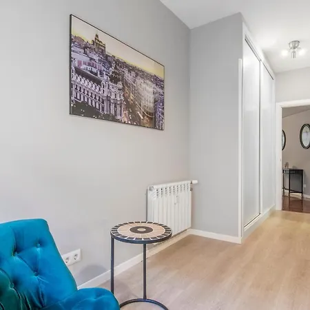 Cross Check Descalzas Reales Apartment Madrid Exterior foto
