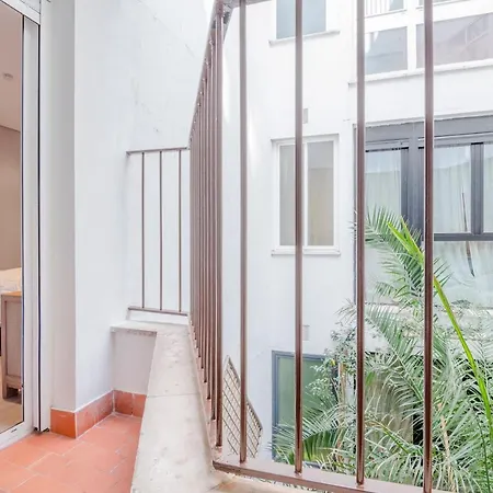 Cross Check Descalzas Reales Apartment Madrid Exterior foto